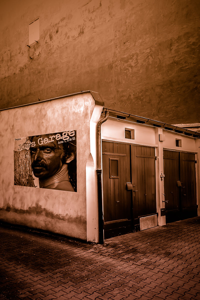 Joe's Garage